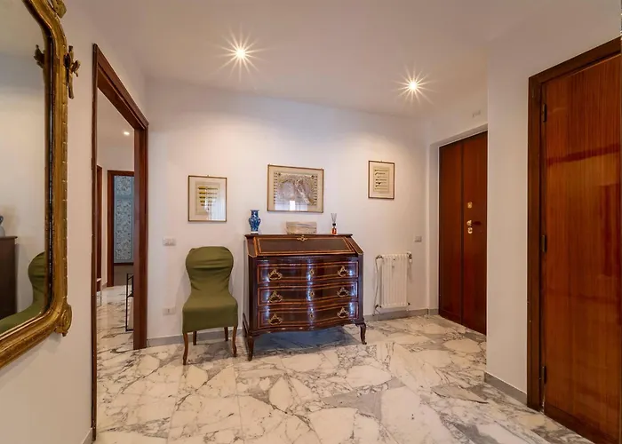 Casa Elena - 15 Min Walk To St Peter's Basilica * Rome